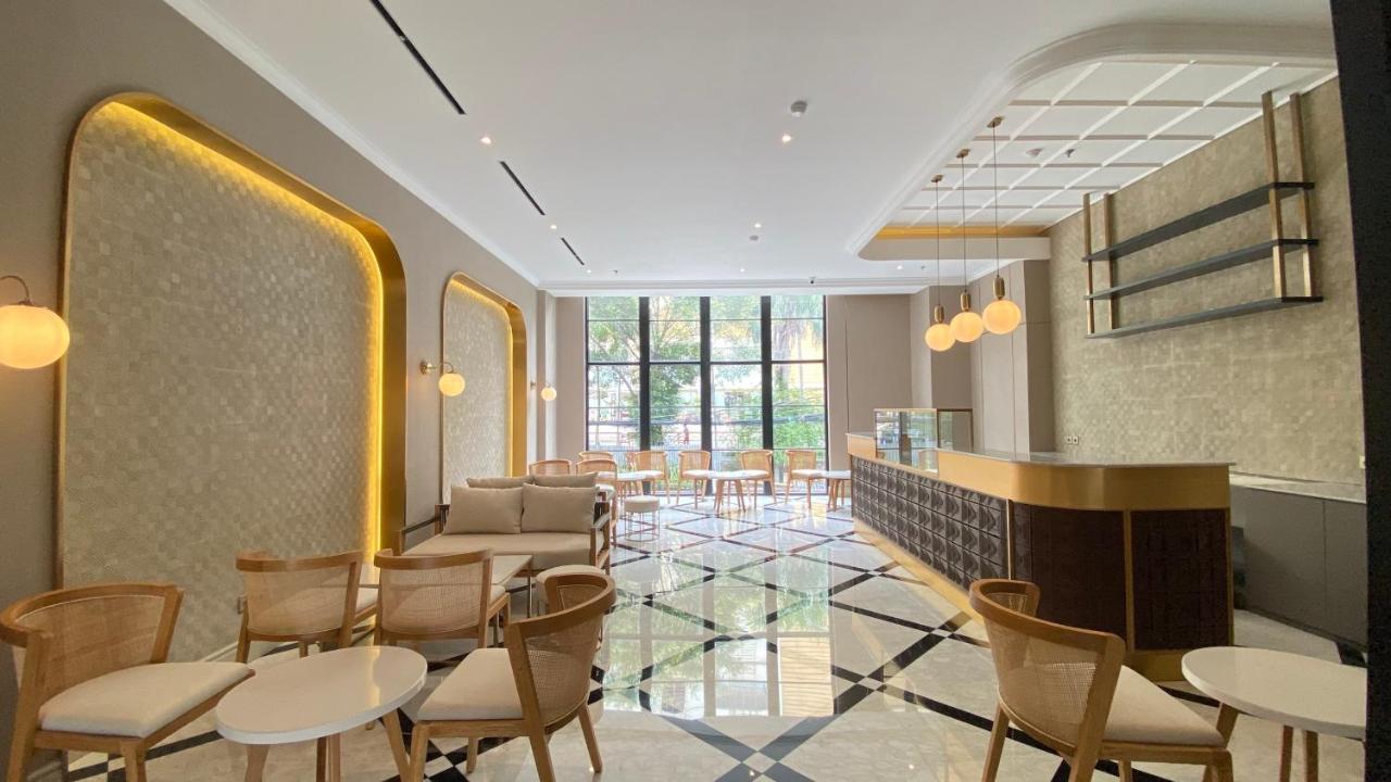 Maia Hotel Jakarta Extérieur photo