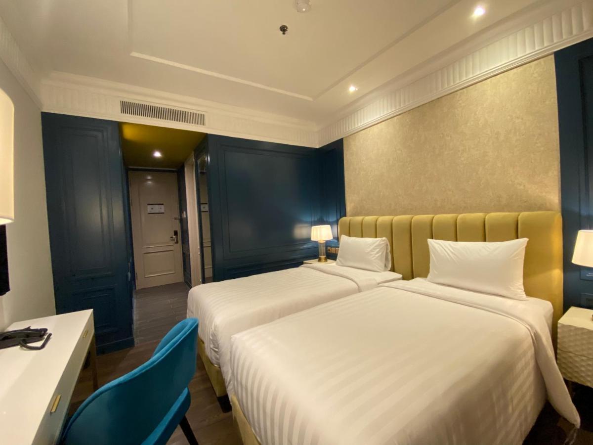 Maia Hotel Jakarta Extérieur photo