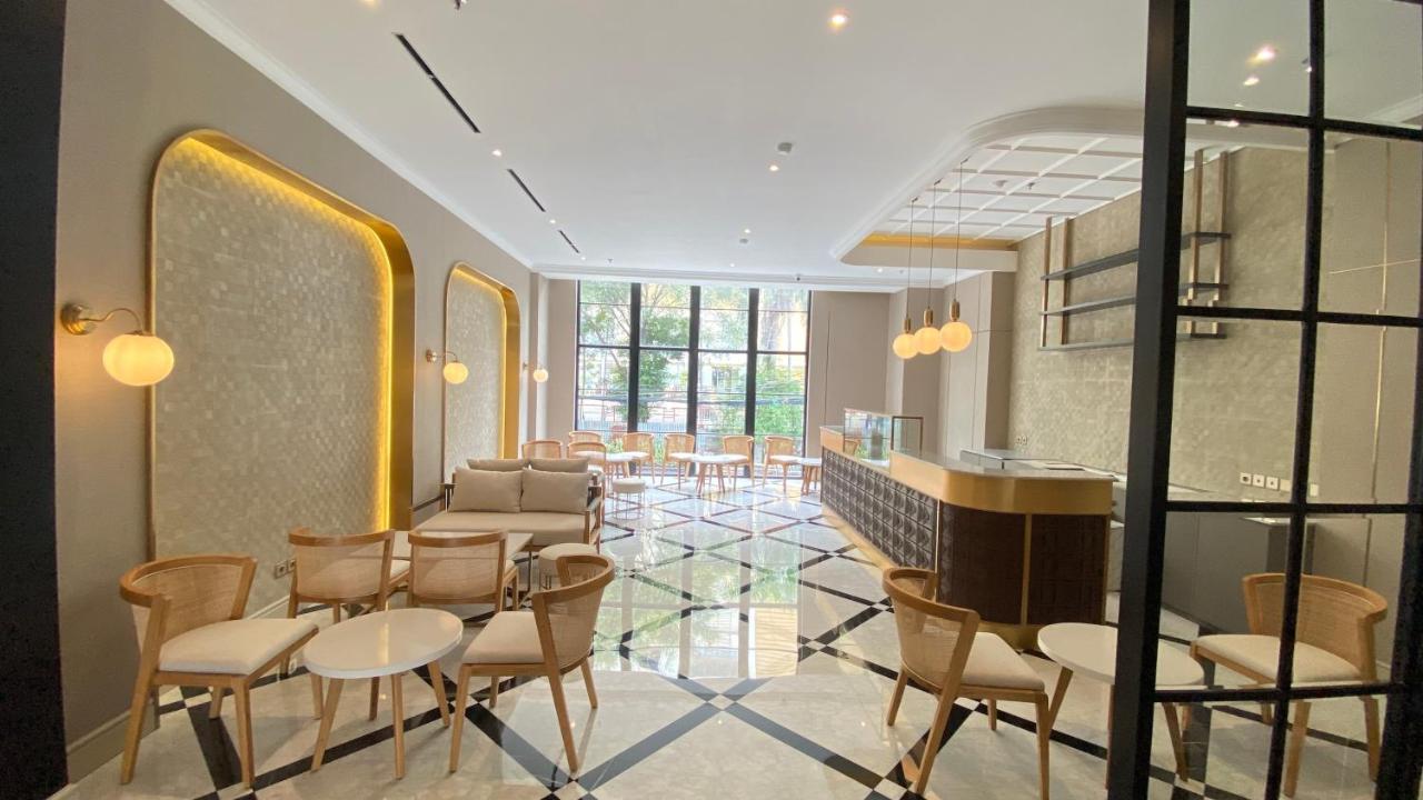 Maia Hotel Jakarta Extérieur photo