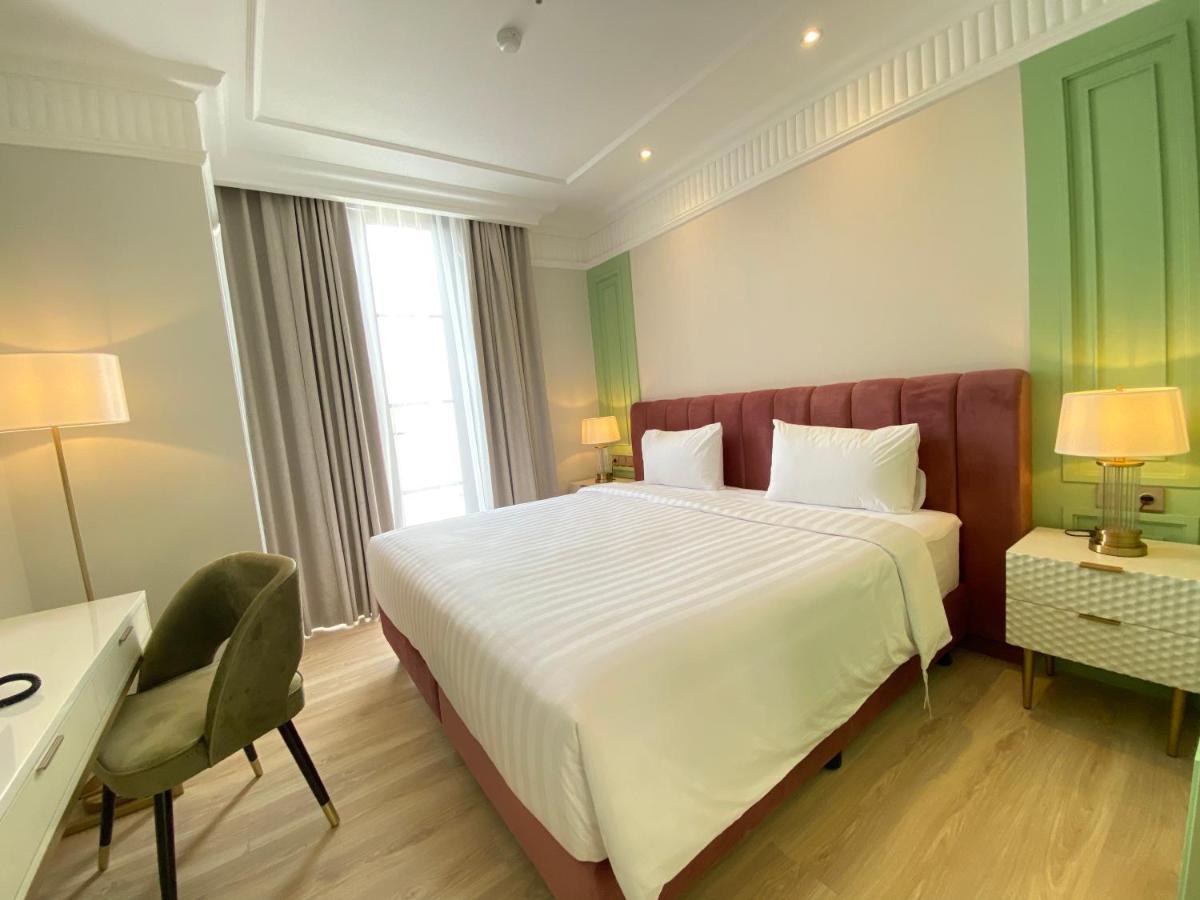 Maia Hotel Jakarta Extérieur photo