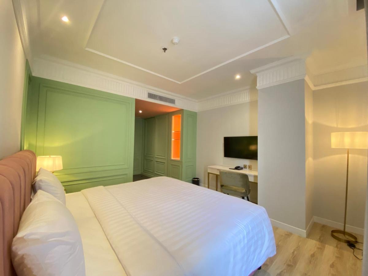 Maia Hotel Jakarta Extérieur photo