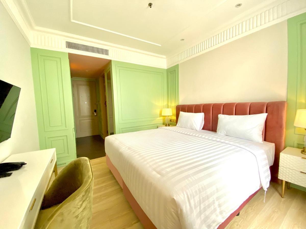 Maia Hotel Jakarta Extérieur photo
