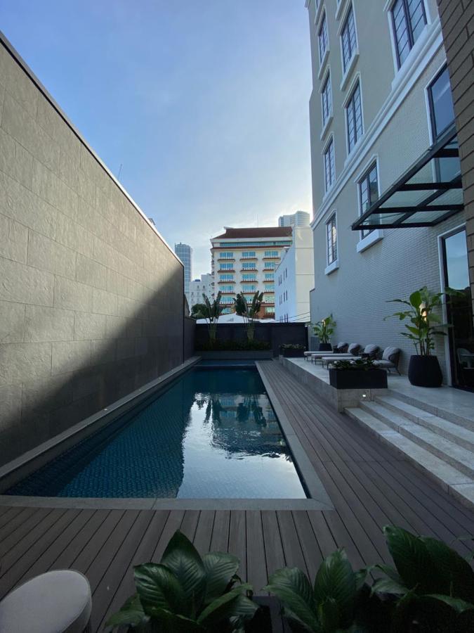 Maia Hotel Jakarta Extérieur photo