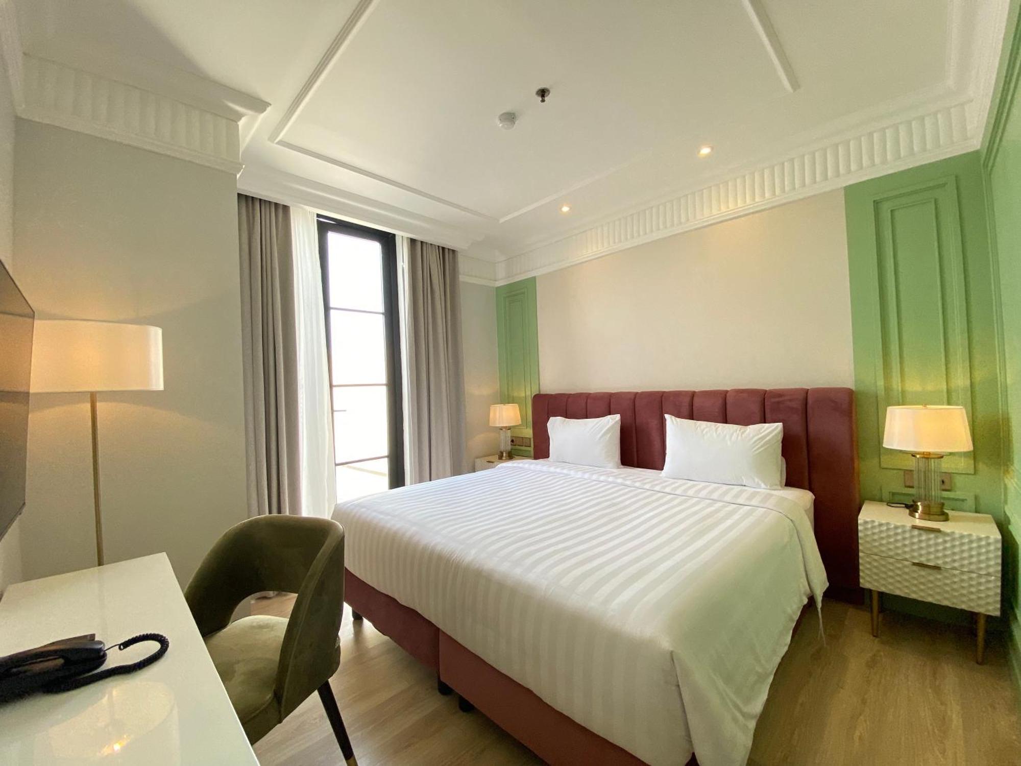 Maia Hotel Jakarta Extérieur photo