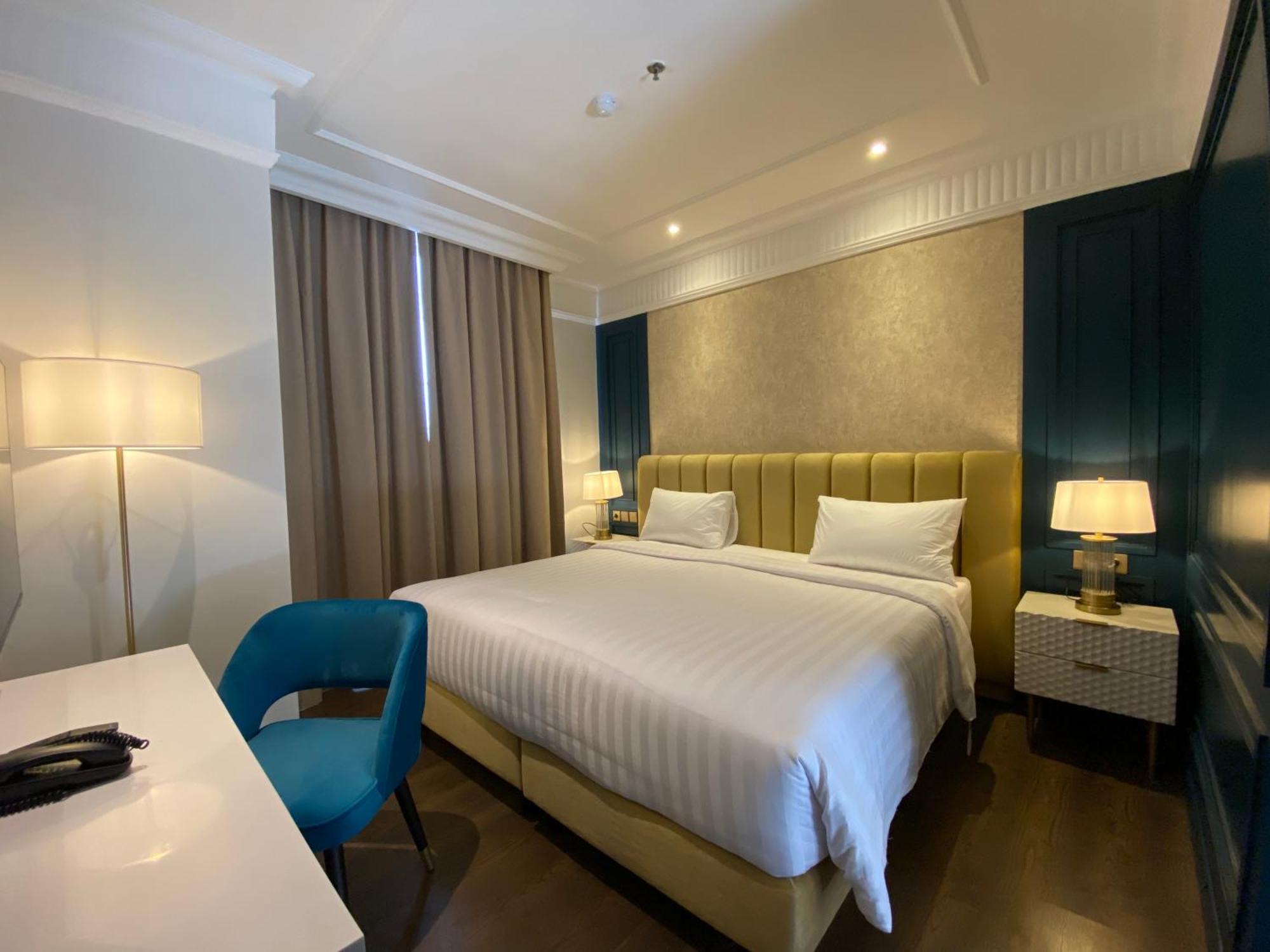 Maia Hotel Jakarta Extérieur photo