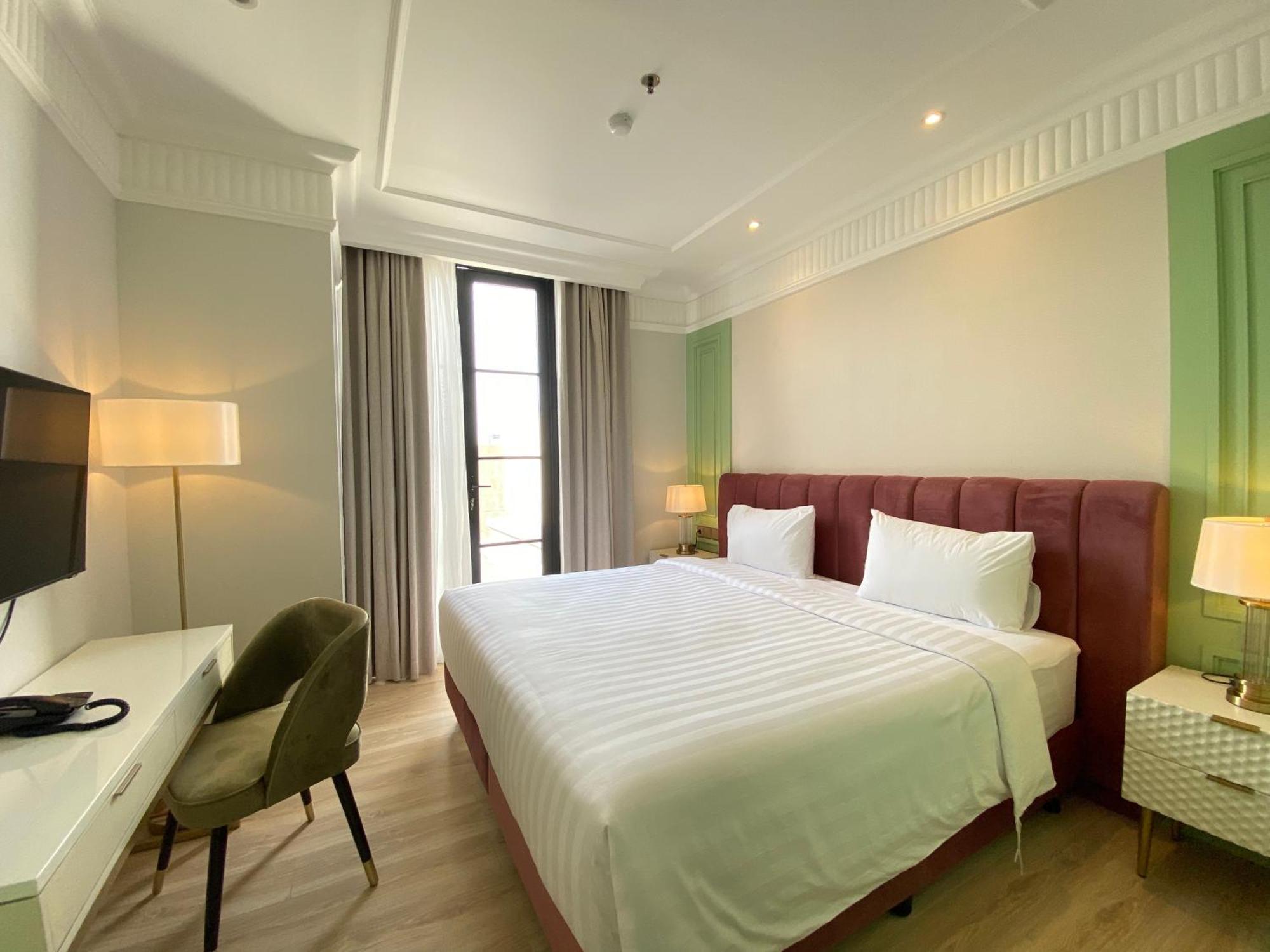 Maia Hotel Jakarta Extérieur photo