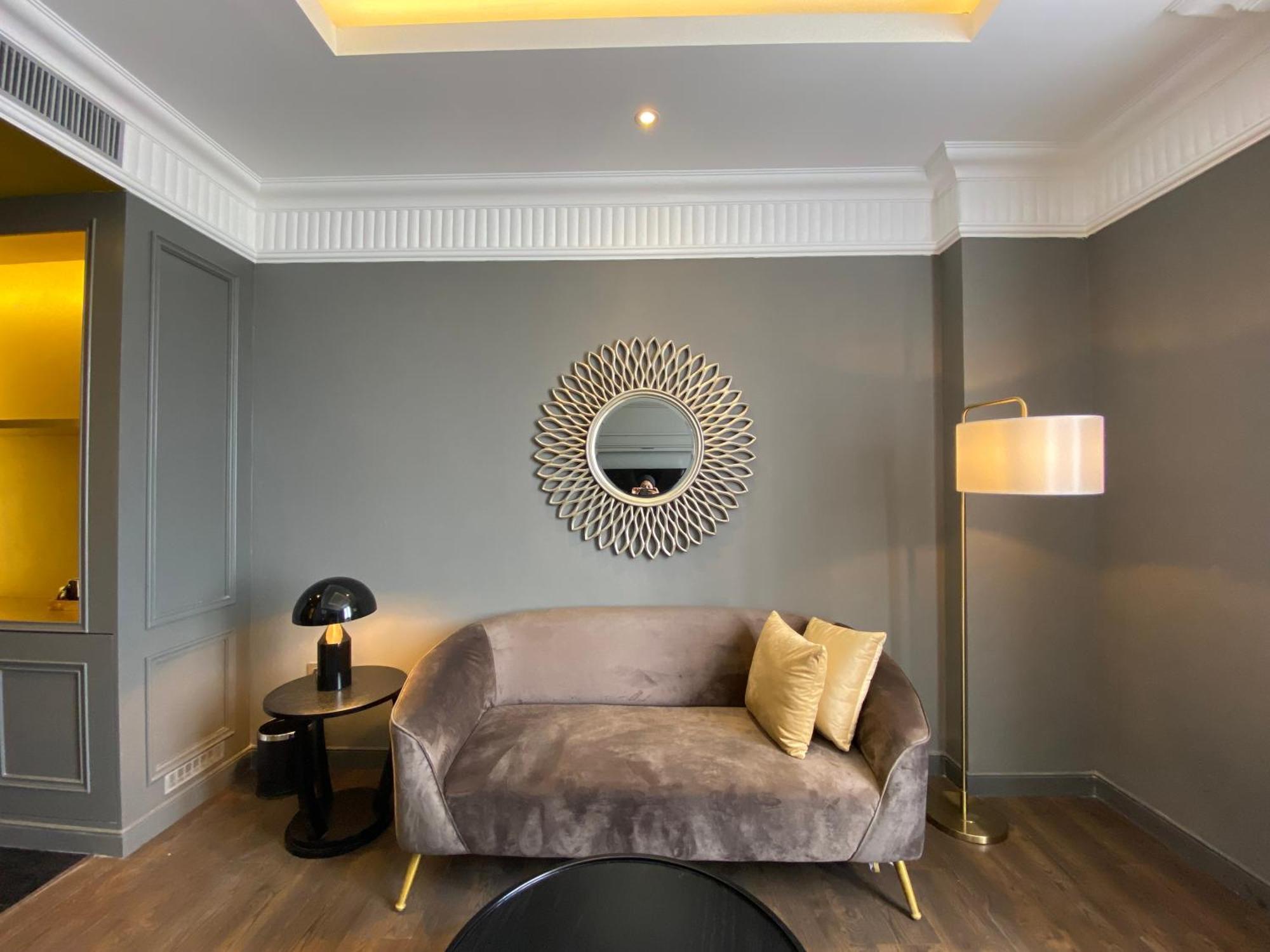 Maia Hotel Jakarta Extérieur photo